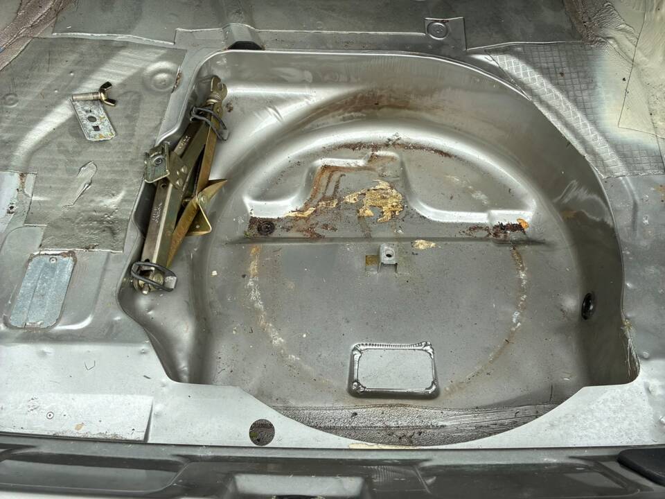 Afbeelding 12/16 van Volvo 360 (1988)