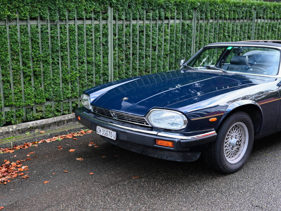 Image 5/28 of Jaguar XJ-SC H.E. (1987)