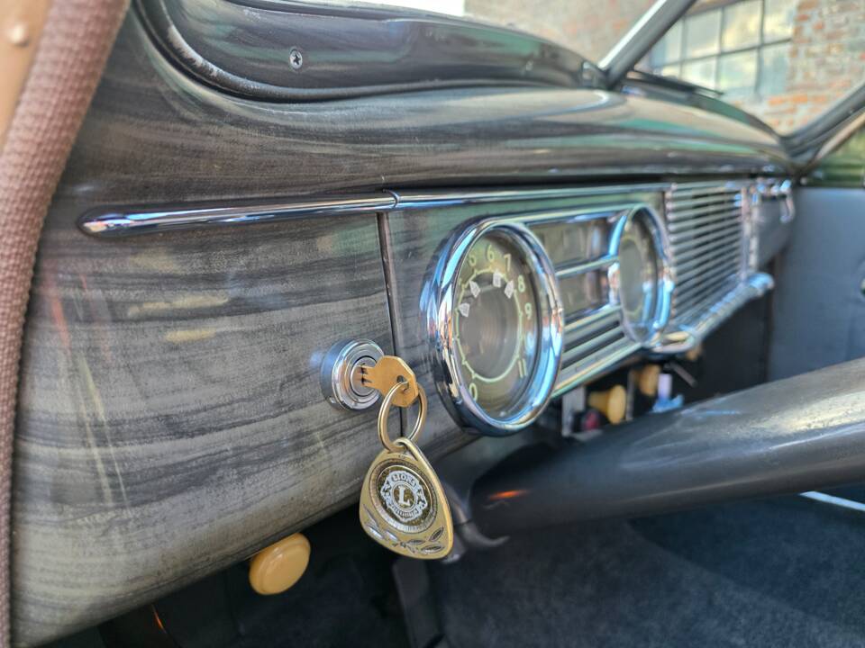 Image 38/69 de Packard Deluxe (1948)