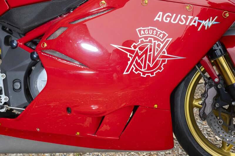 Bild 10/50 von MV Agusta DUMMY (2000)