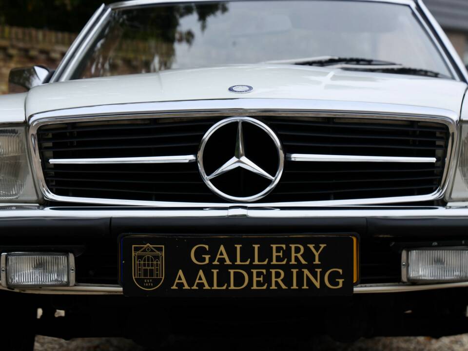 Bild 28/50 von Mercedes-Benz 280 SL (1977)