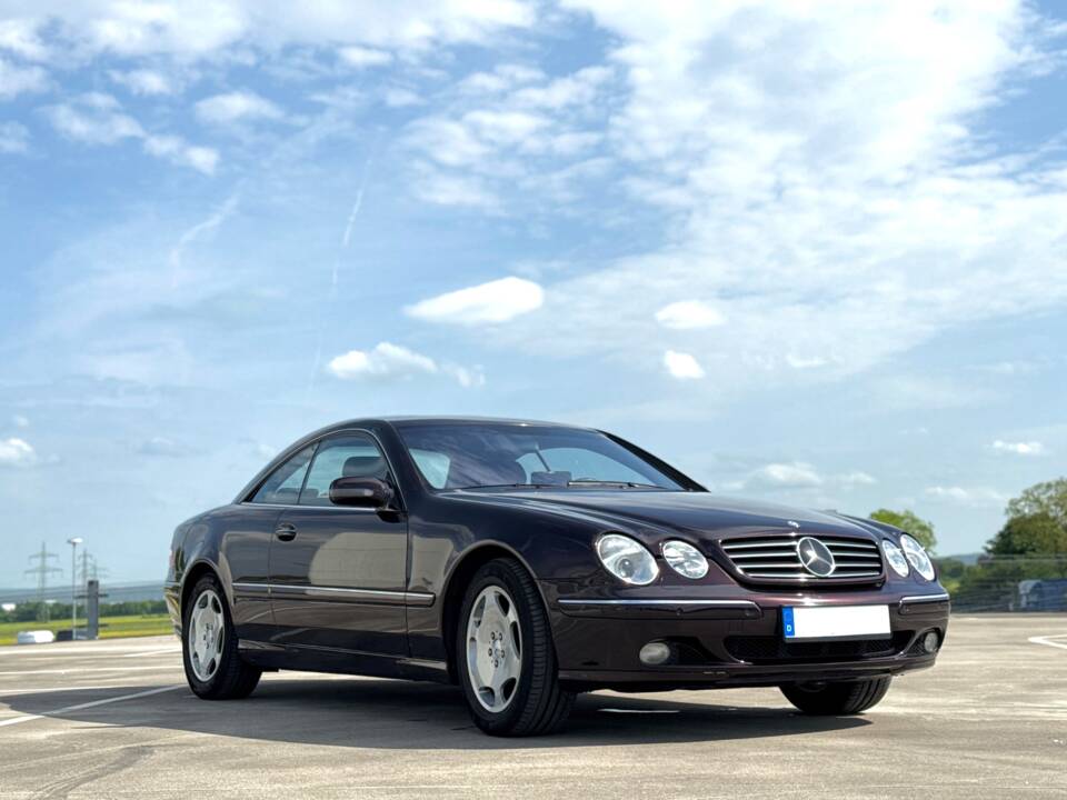 Immagine 27/28 di Mercedes-Benz CL 600 (2001)