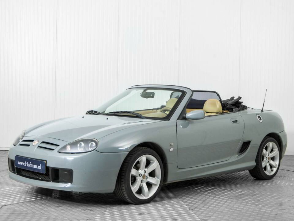 Image 1/49 of MG TF 135 (2002)