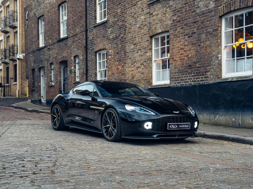Bild 10/43 von Aston Martin Vanquish Zagato (2017)