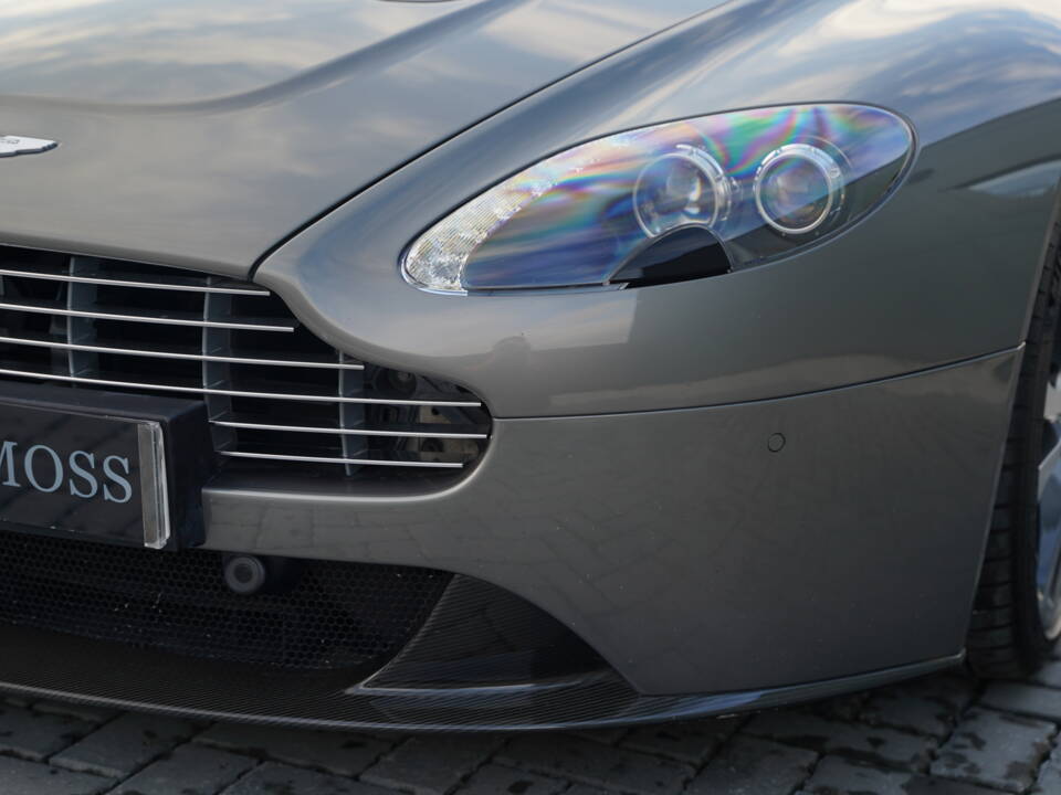Imagen 30/50 de Aston Martin V12 Vantage (2012)