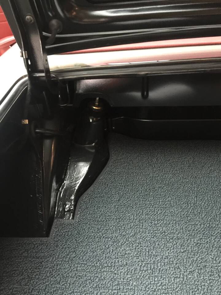 Afbeelding 15/51 van Mercedes-Benz 230 SL (1966)