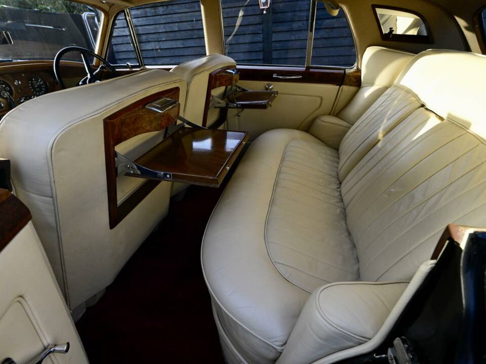 Bild 30/50 von Rolls-Royce Silver Cloud I (1956)