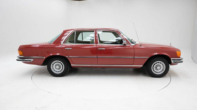 Image 9/15 of Mercedes-Benz 280 SE (1977)