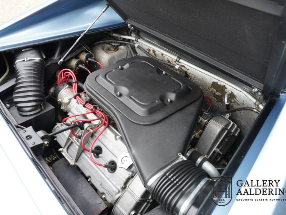 Image 32/50 of Ferrari Dino 208 GT4 (1976)