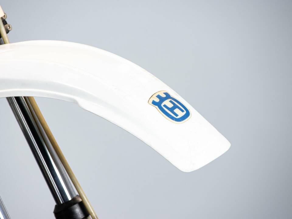 Afbeelding 42/50 van Husqvarna DUMMY (1987)