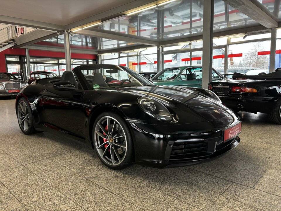 Bild 18/24 von Porsche 911 Carrera S (2019)