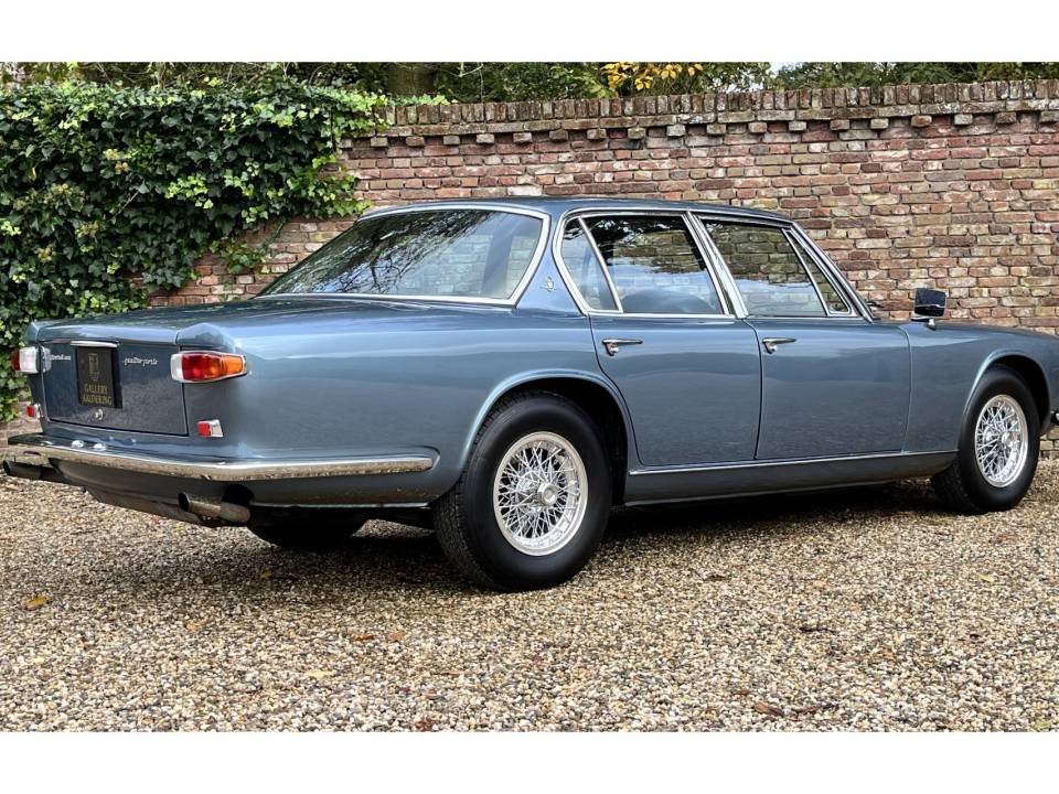 Bild 14/50 von Maserati Quattroporte 4200 (1967)