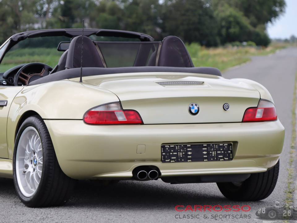 Image 8/50 of BMW Z3 Convertible 3.0 (2000)