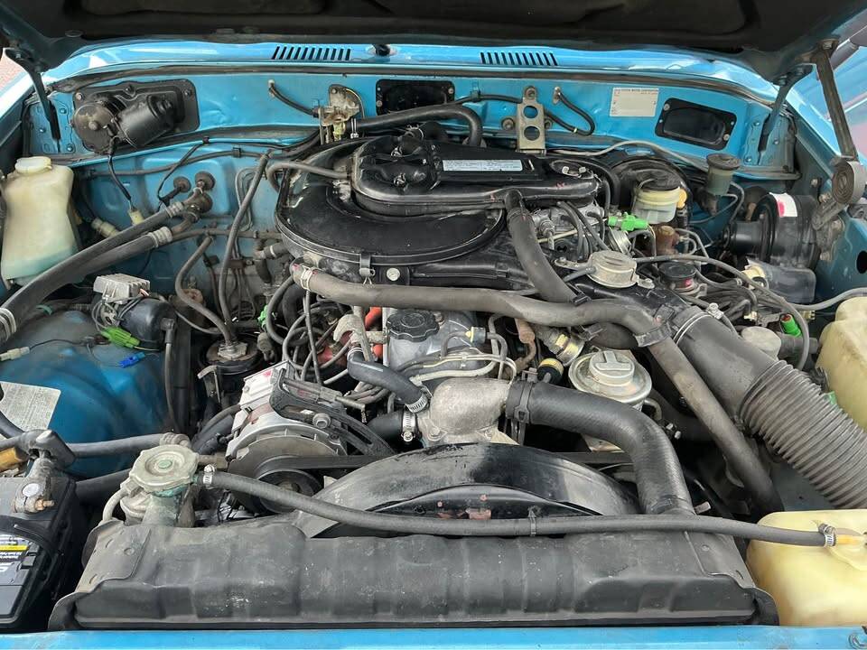 Bild 49/54 von Toyota Landcruiser FJ 60 (1984)