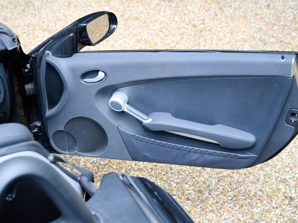 Image 15/50 of Mercedes-Benz SLK 350 (2004)