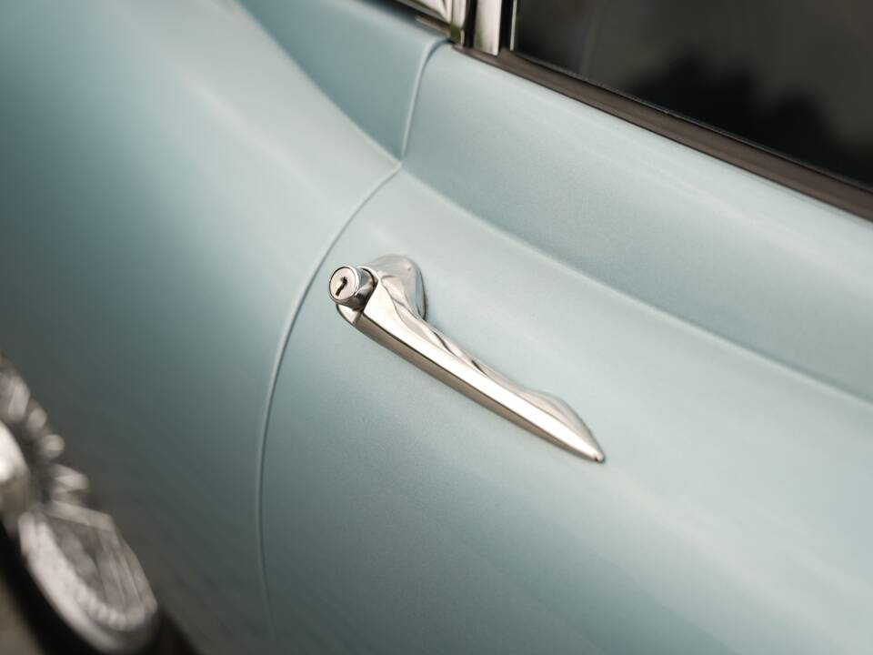 Image 42/50 de Jaguar Type E 3.8 (1962)