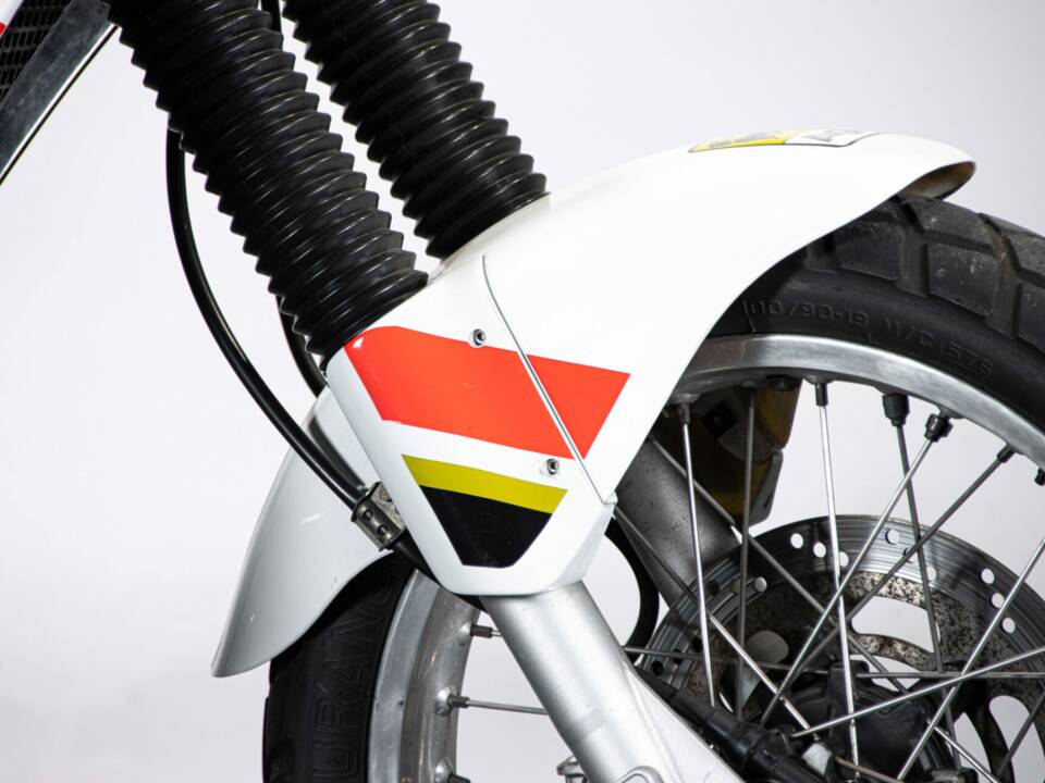 Bild 34/50 von Cagiva E900 Elefant (1993)