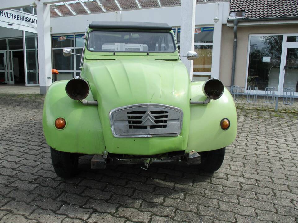 Image 8/48 of Citroën 2 CV 6 (1984)