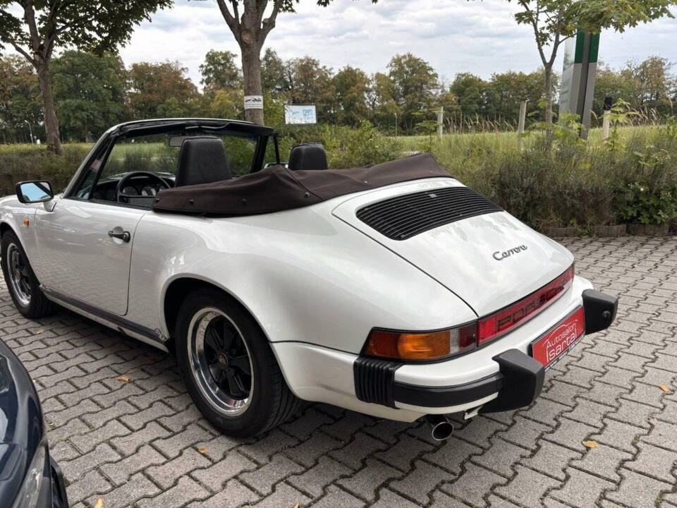 Bild 8/37 von Porsche 911 Carrera 3.2 (1985)