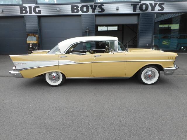 Imagen 8/26 de Chevrolet Bel Air Hardtop Coupé (1957)
