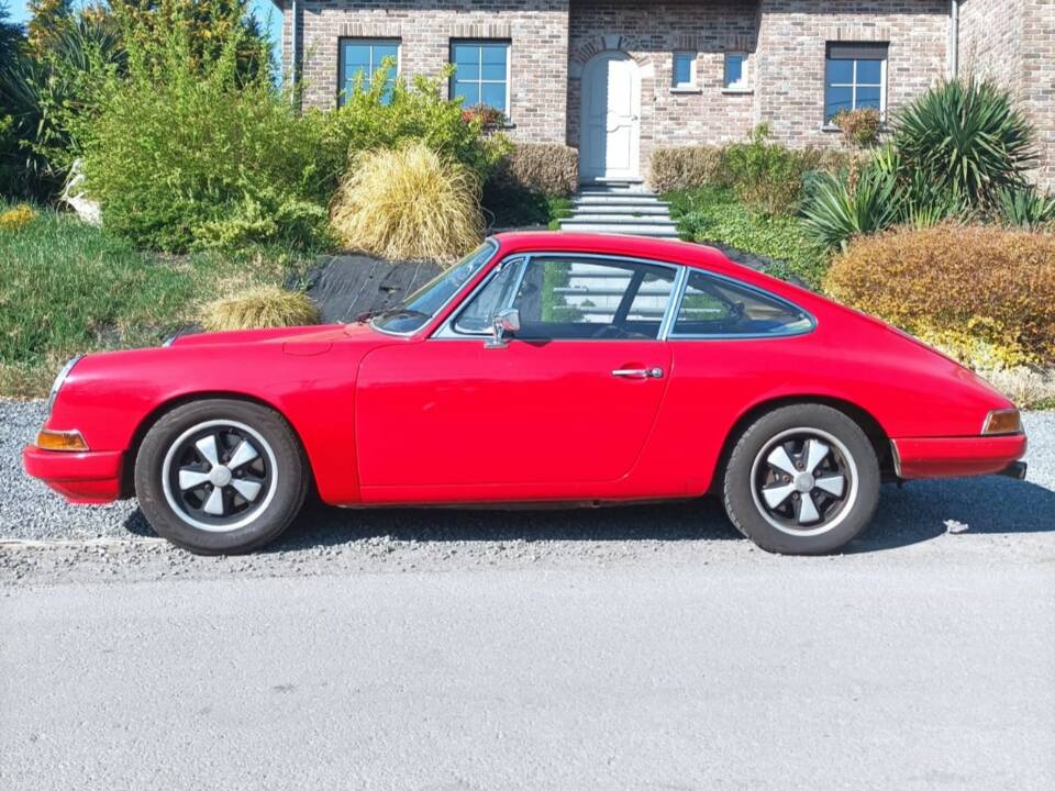 Image 2/4 of Porsche 912 (1966)
