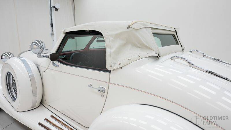 Image 7/15 of Excalibur Roadster IV (1983)