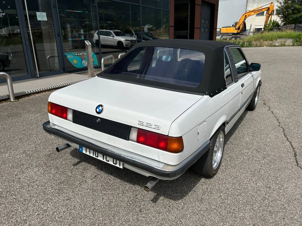 Image 5/7 de BMW 323i Baur TC (1980)