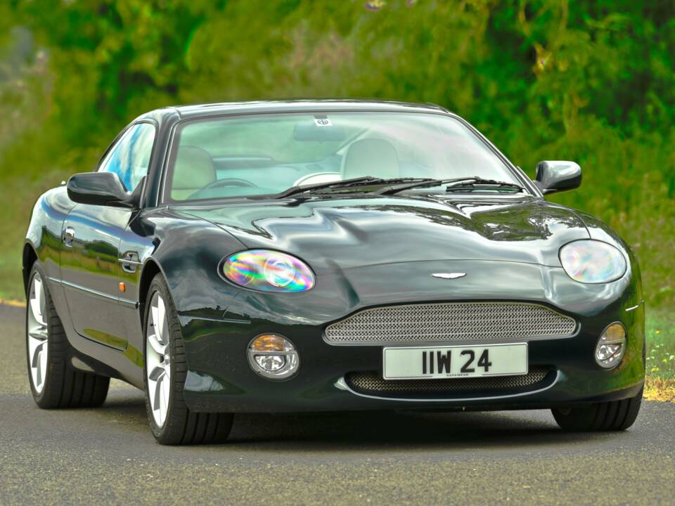 Bild 17/50 von Aston Martin DB 7 Vantage (2000)