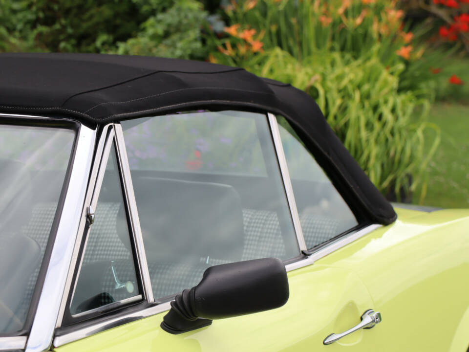 Immagine 27/50 di FIAT 124 Spider CS1 (1975)