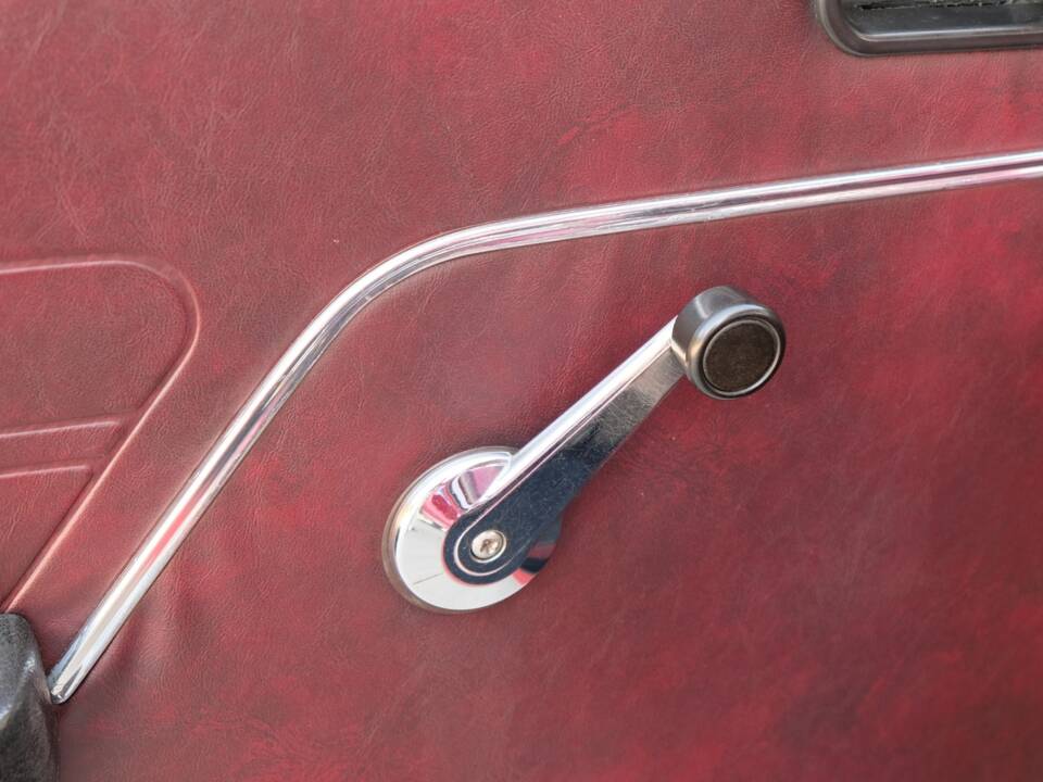 Image 46/59 de Saab 96 V4 (1971)