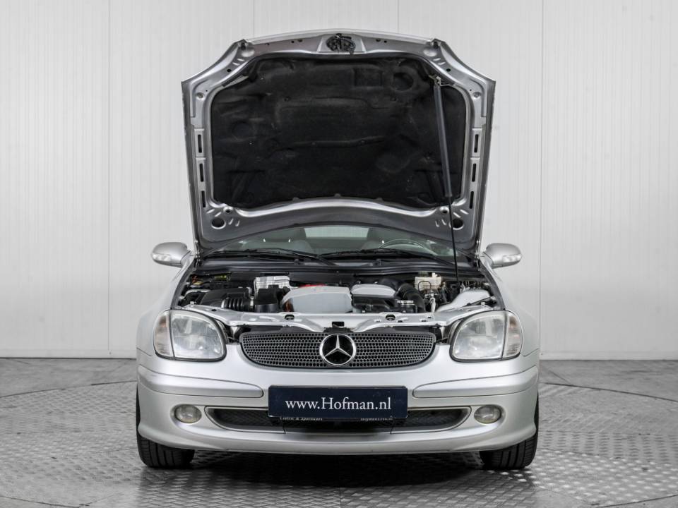 Image 45/50 de Mercedes-Benz SLK 200 Kompressor (2001)