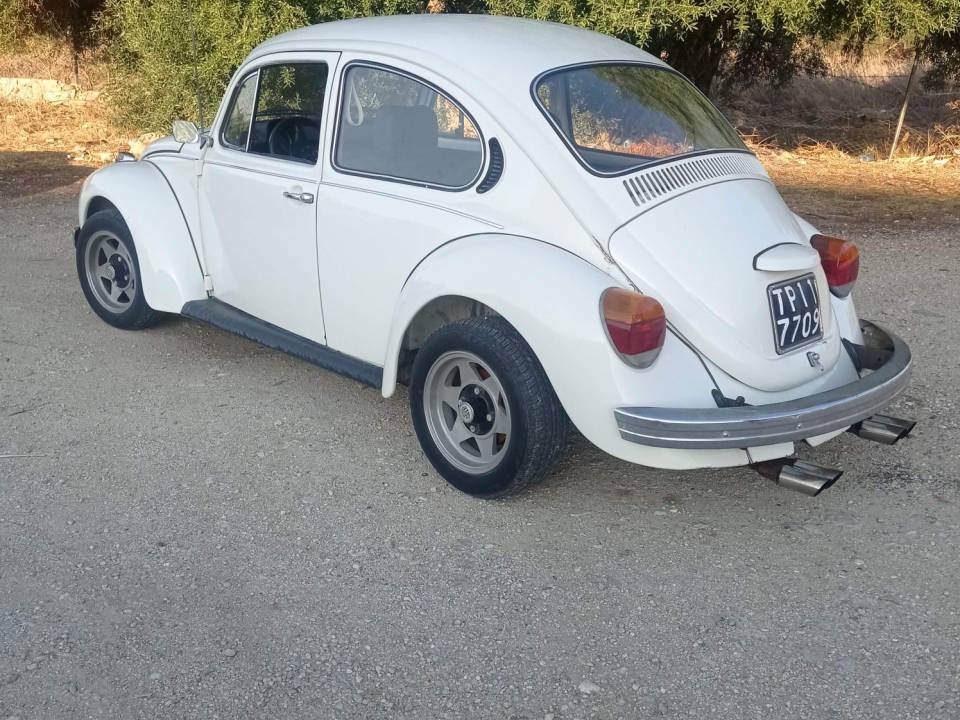 Image 3/29 of Volkswagen Beetle 1200 (1972)