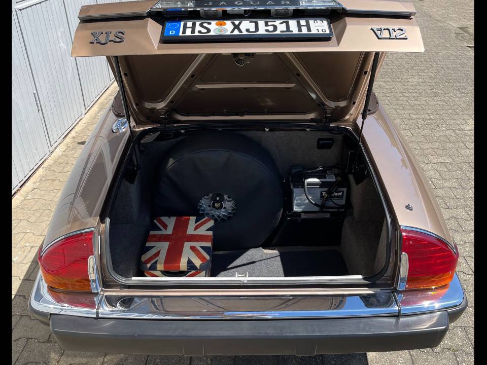 Bild 14/42 von Jaguar XJ-S Convertible (1989)