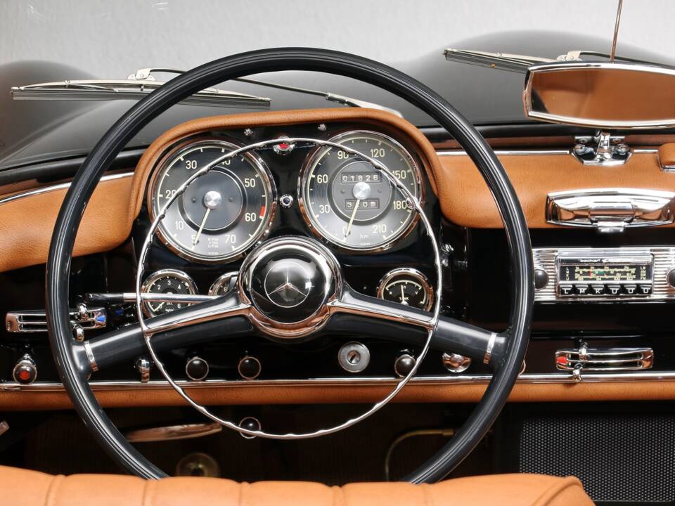 Afbeelding 17/27 van Mercedes-Benz 190 SL (1960)