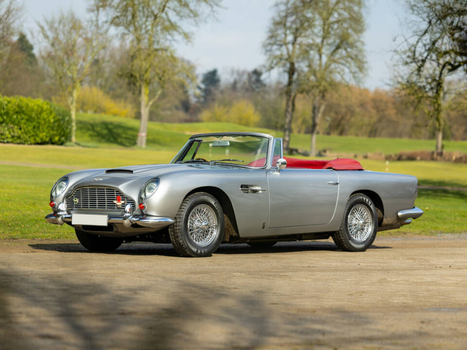 Image 1/50 of Aston Martin DB 5 (1964)