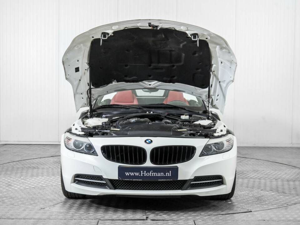 Immagine 37/50 di BMW Z4 sDrive23i (2009)