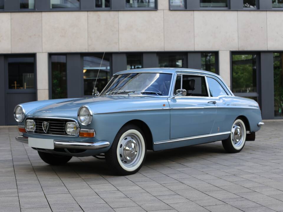 Image 2/56 of Peugeot 404 Coupé (1968)