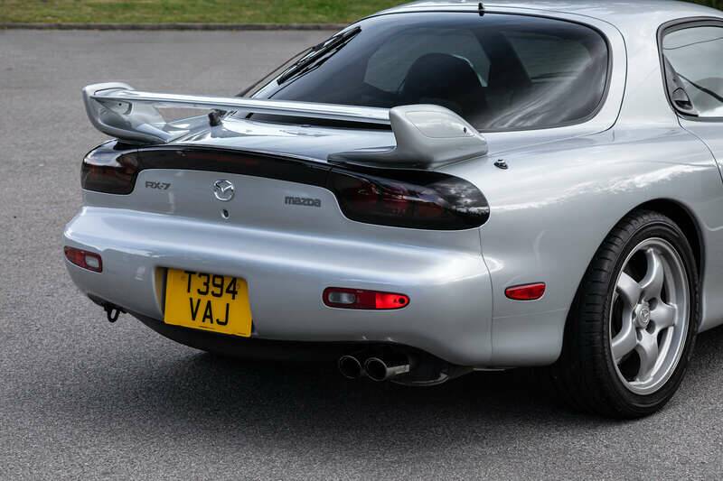 Bild 45/50 von Mazda RX-7 (1999)