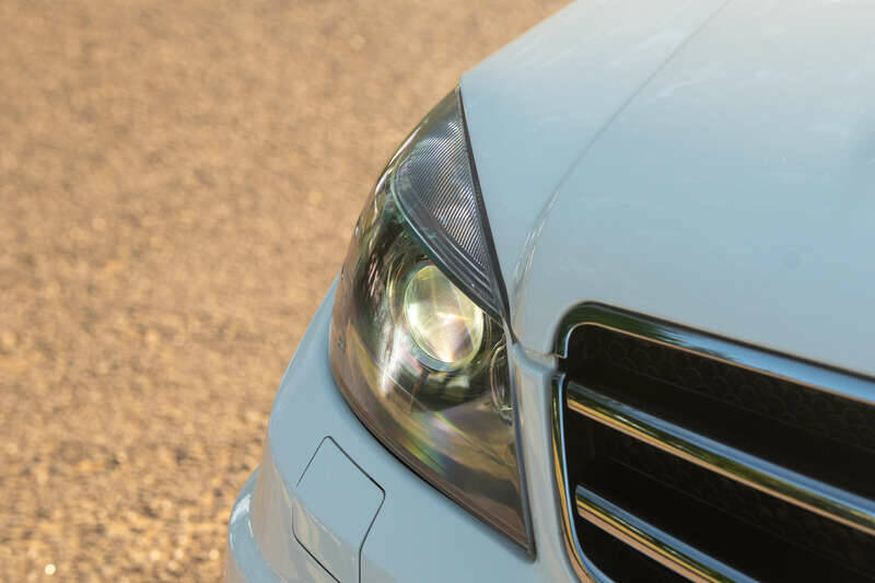 Immagine 40/50 di Mercedes-Benz C 63 AMG T (2009)