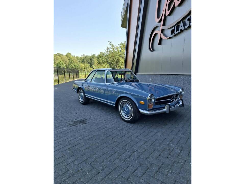 Image 4/50 de Mercedes-Benz 280 SL (1970)