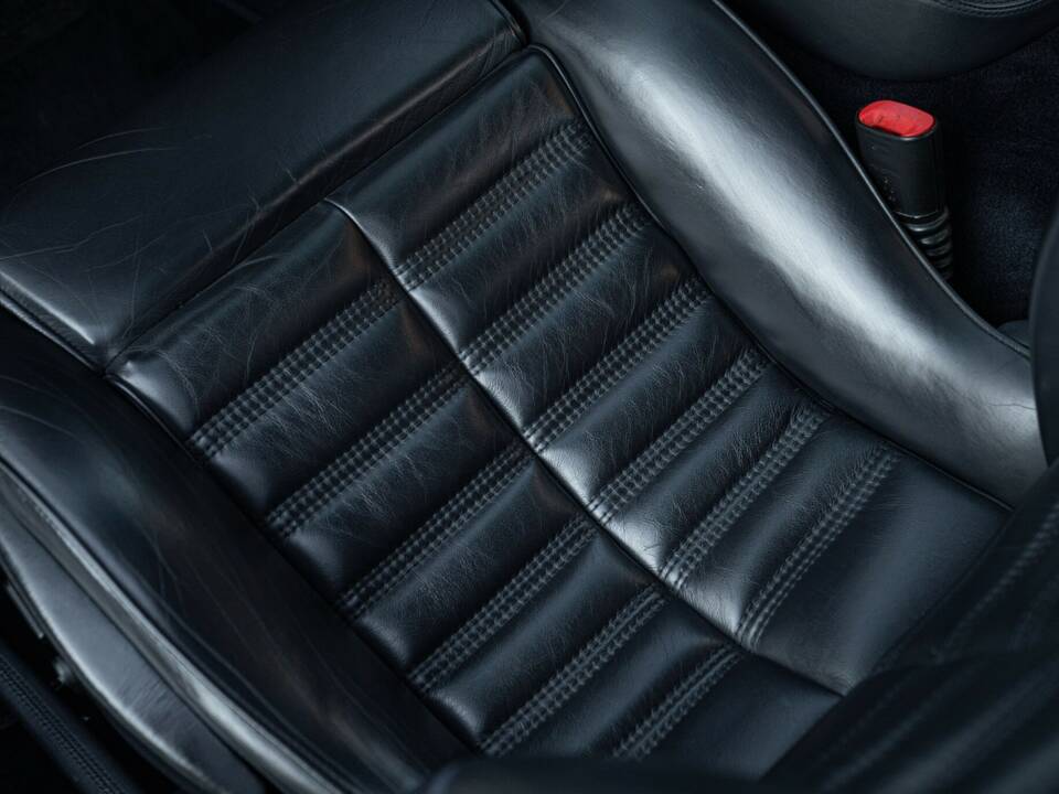 Bild 42/50 von Ferrari 550 Maranello (2001)