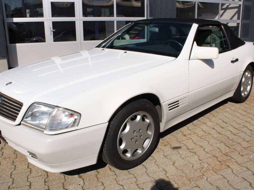 Imagen 16/22 de Mercedes-Benz 500 SL (1993)