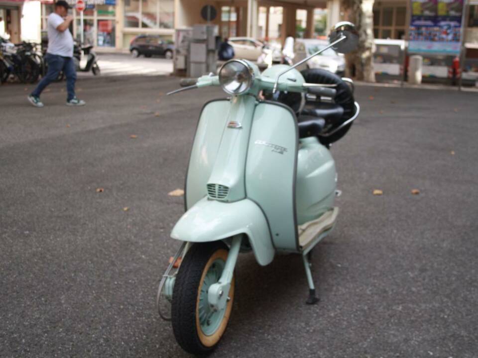 Image 3/50 of Innocenti DUMMY (1962)