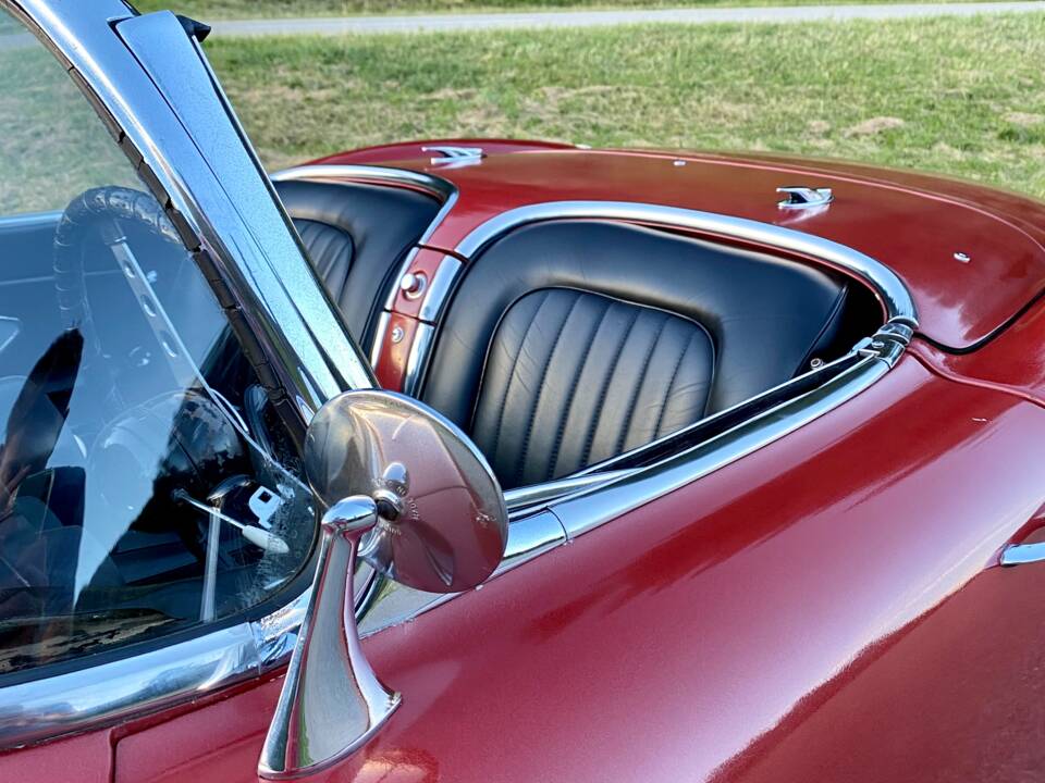 Bild 24/28 von Chevrolet Corvette (1959)