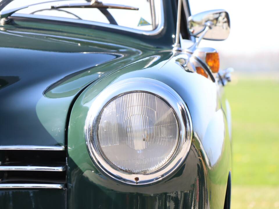 Image 12/50 of Mercedes-Benz 180 D (1958)