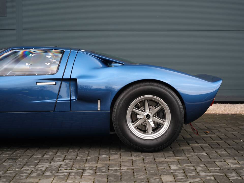 Bild 24/50 von Ford GT40 (2021)
