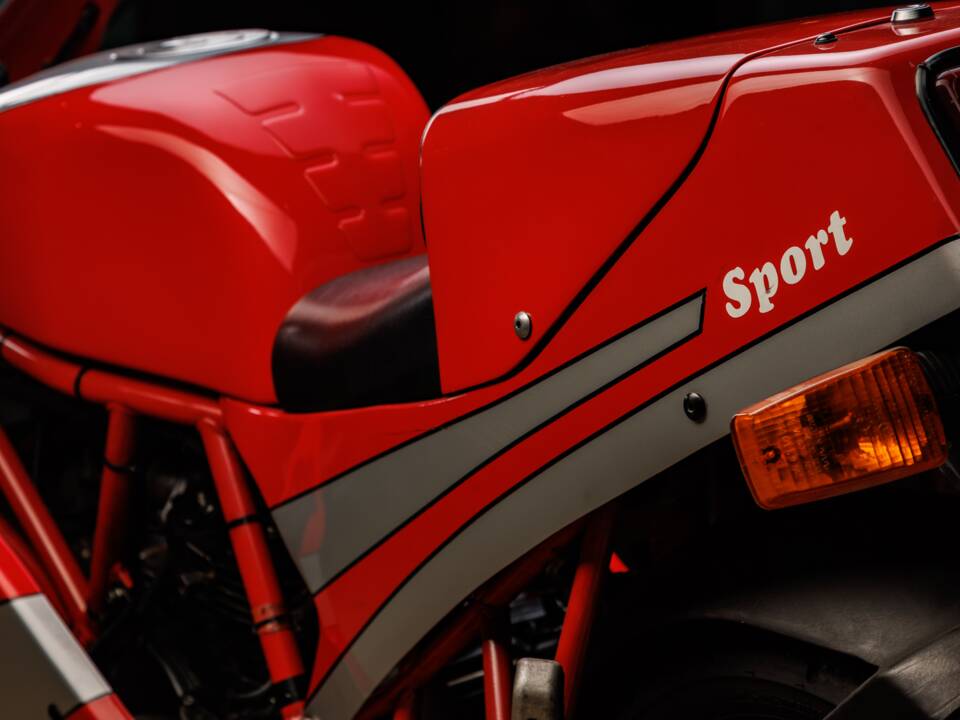 Bild 9/36 von Ducati DUMMY (1989)
