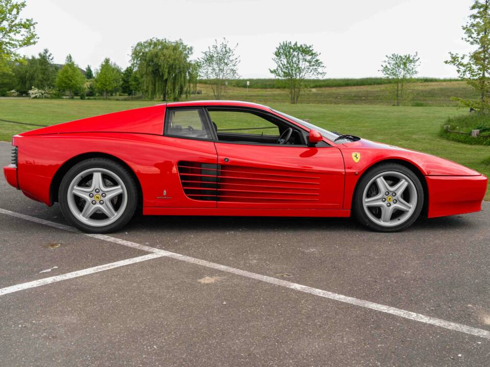 Image 2/5 of Ferrari 512 TR (1993)