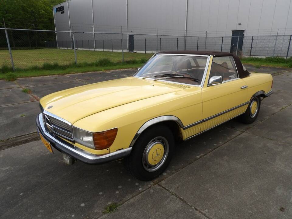 Immagine 4/8 di Mercedes-Benz 350 SL (1972)