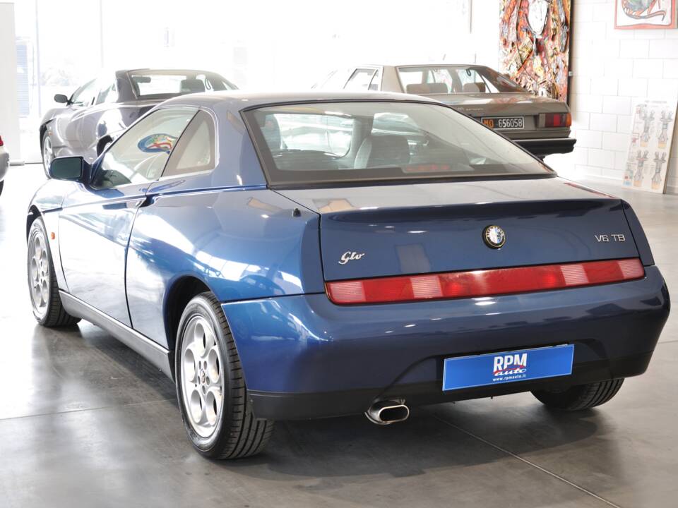Image 4/17 of Alfa Romeo GTV 2.0 V6 Turbo (1995)
